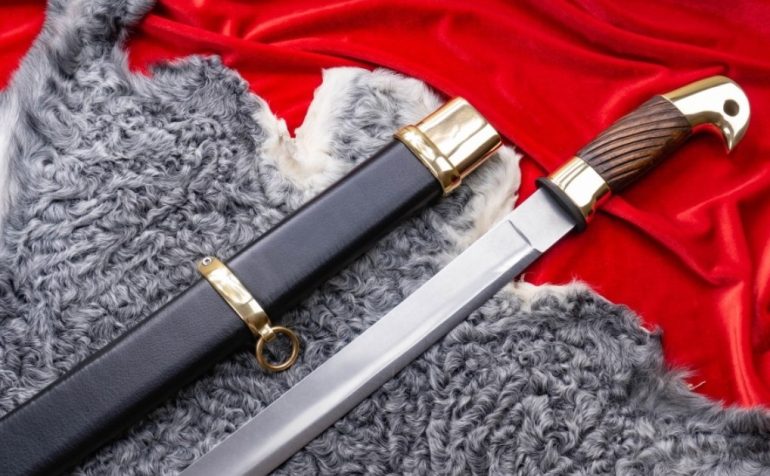 Оригинальная казачья шашка: символ мужества и свободы
