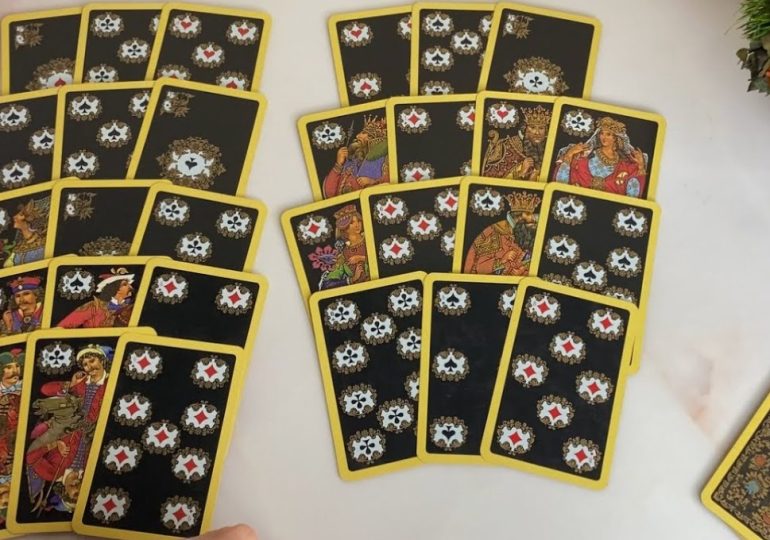 Гадание онлайн на судьбу и саморазвитие: помогает ли оно принимать решения