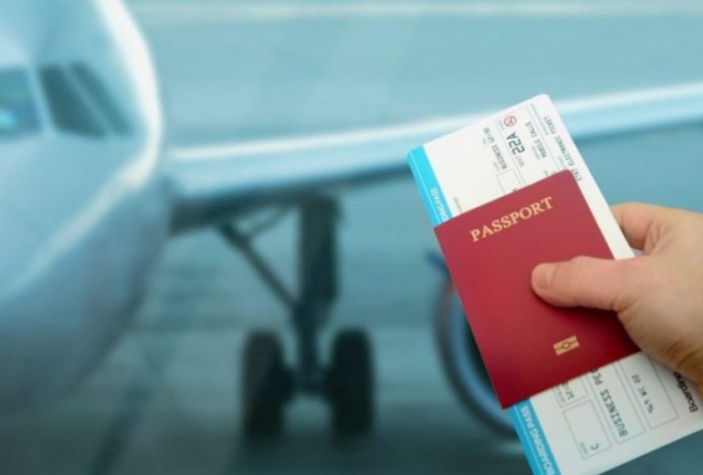 Семейный отпуск на Балтийском море: во сколько обойдутся билеты на самолет в этом месяце